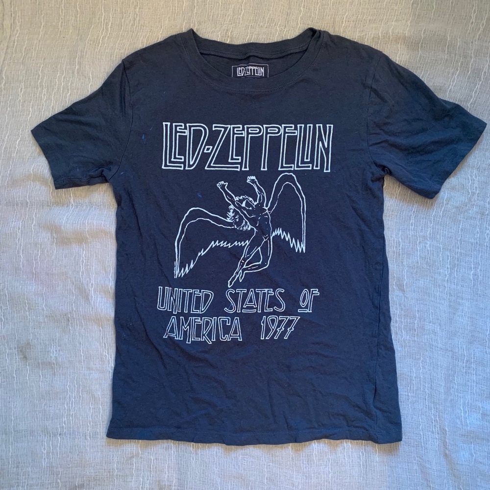 Women’s Led-Zepplin T-shirt